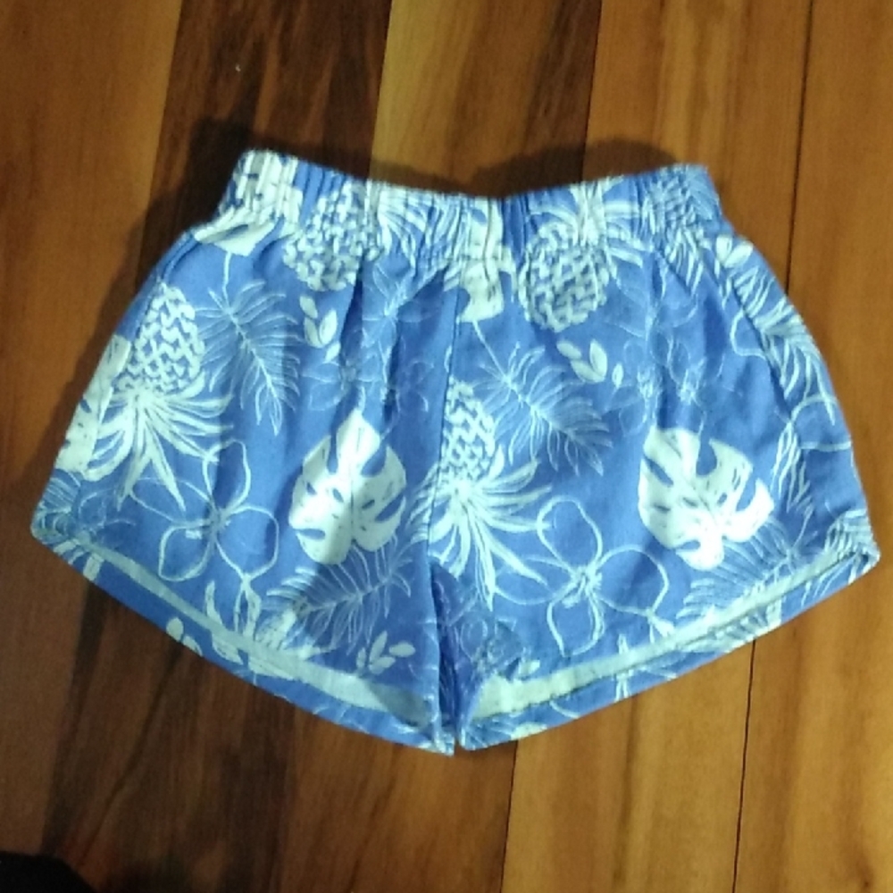 Vince Camuto 12 Months Baby Girls Lightweight Tropical Floral Leaf Print Shorts